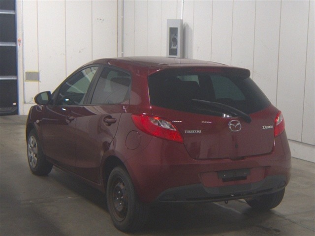Mazda DEMIO 2013 7658430-1