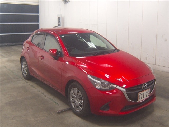 Mazda DEMIO 2015 7658431-0