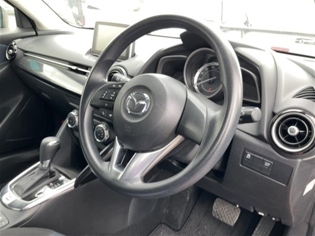 Mazda DEMIO 2015 7658431-3