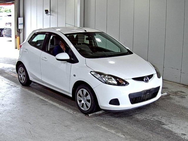 Mazda DEMIO 2009 7658439-0