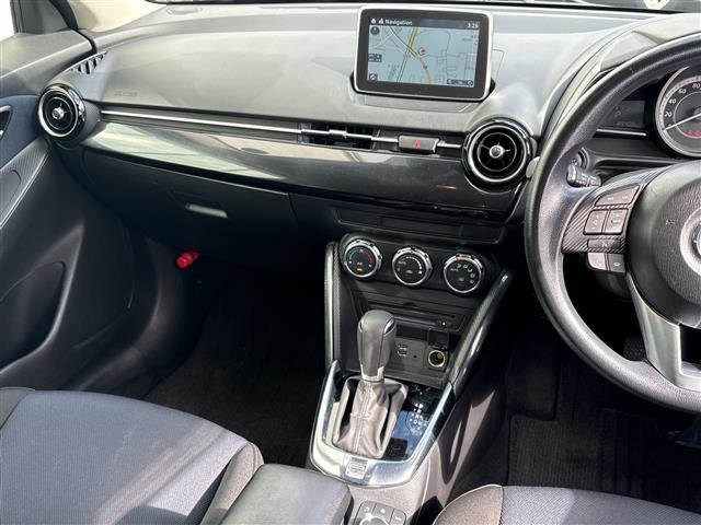 Mazda DEMIO 2015 7658480-1