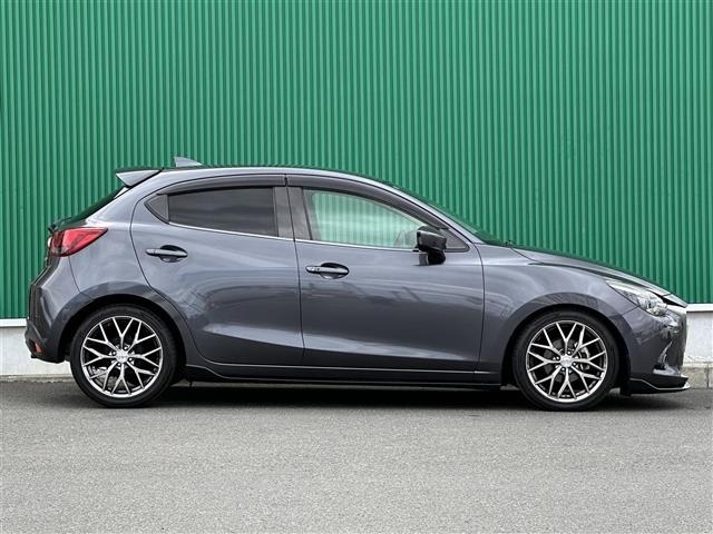 Mazda DEMIO 2016 7658481-2
