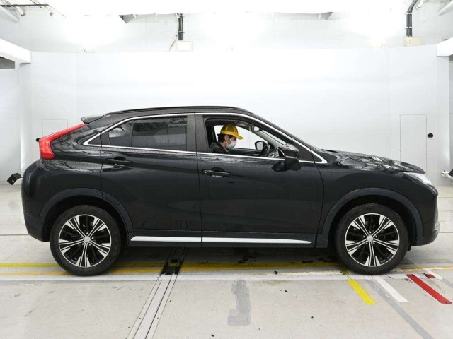 Mitsubishi ECLIPSE CROSS 2019 7646134-3