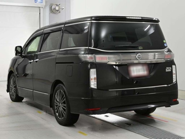 Nissan ELGRAND 2019 7658558-6