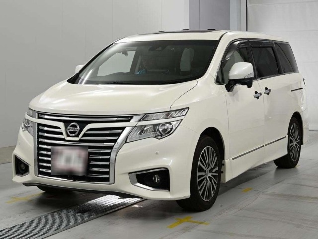Nissan ELGRAND 2020 7658561-0