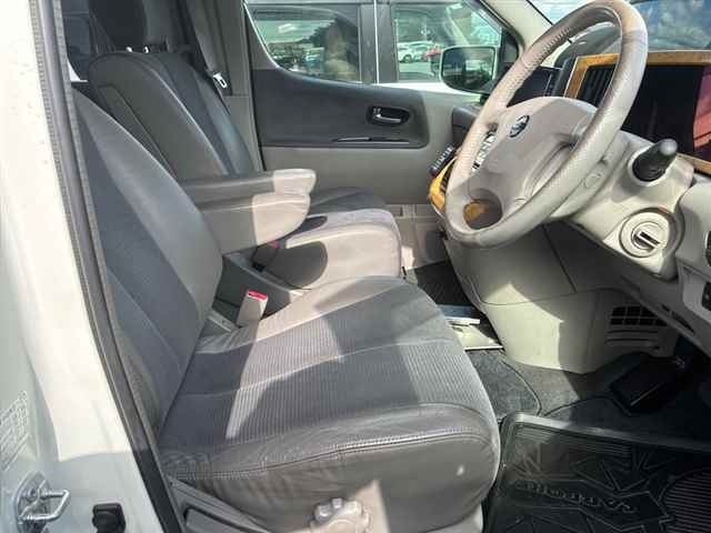Nissan ELGRAND 2003 7658564-7