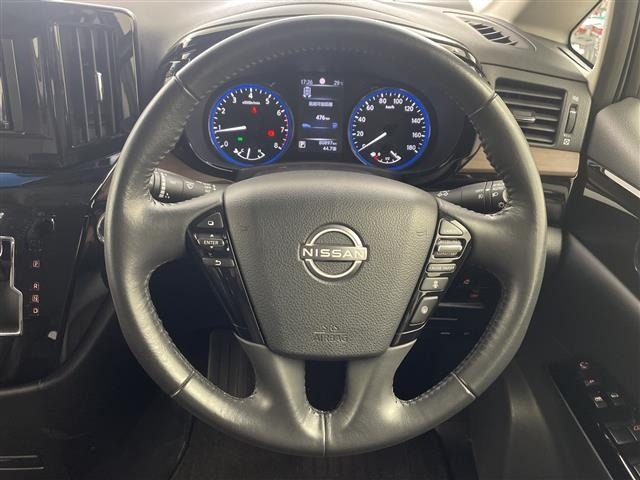 Nissan ELGRAND 2023 7658591-2