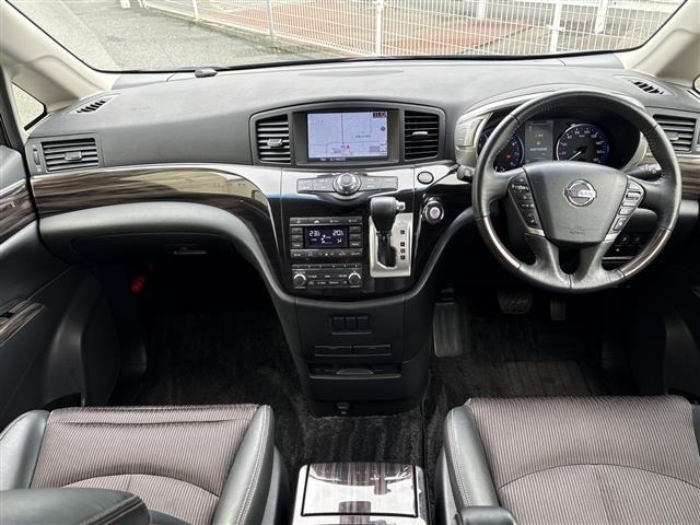 Nissan ELGRAND 2019 7658593-14