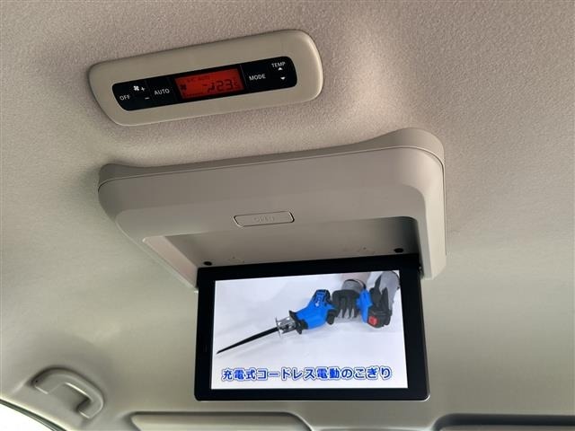 Nissan ELGRAND 2015 7658594-16
