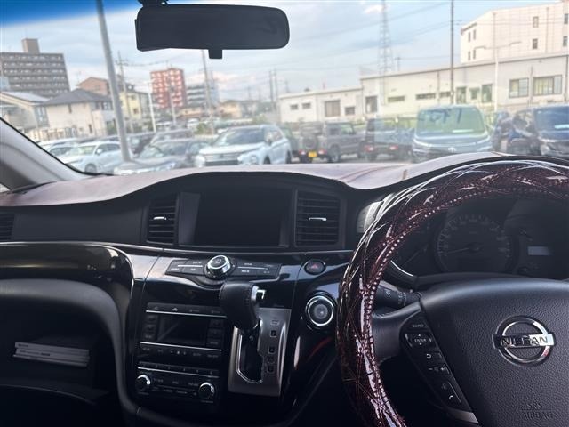Nissan ELGRAND 2011 7658595-1
