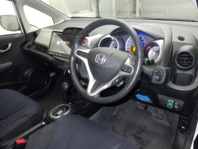 Honda FIT 2011 7645227-3