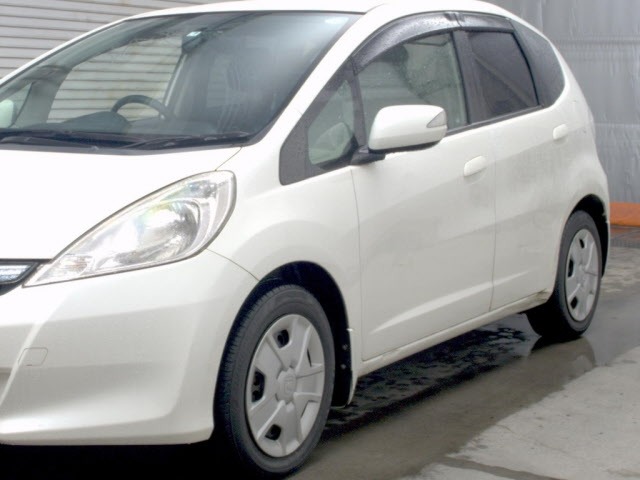 Honda FIT 2011 7645227-4