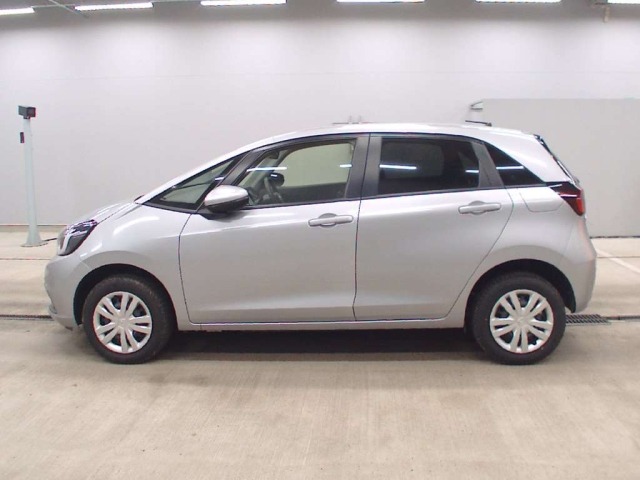Honda FIT 2023 7645245-4