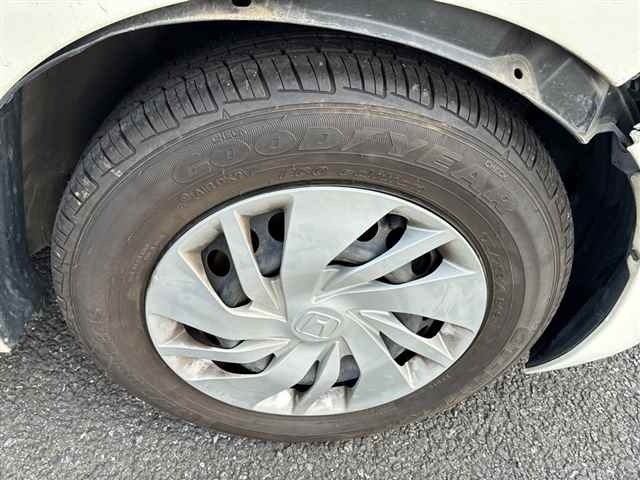 Honda FIT 2013 7645258-9