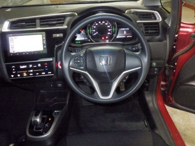 Honda FIT 2018 7645305-4