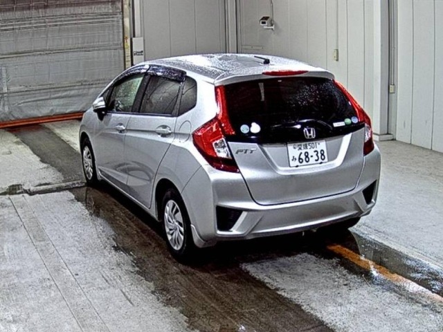 Honda FIT 2013 7645306-1