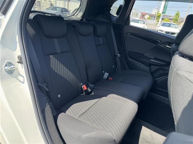 Honda FIT 2018 7645563-1