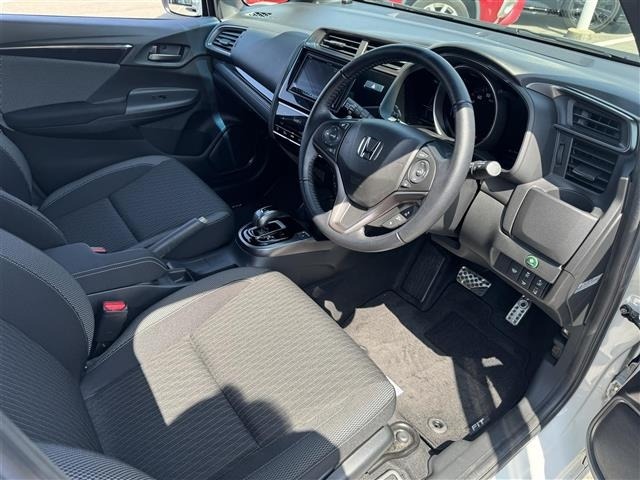 Honda FIT 2018 7645563-21