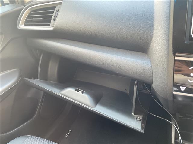Honda FIT 2018 7645833-4
