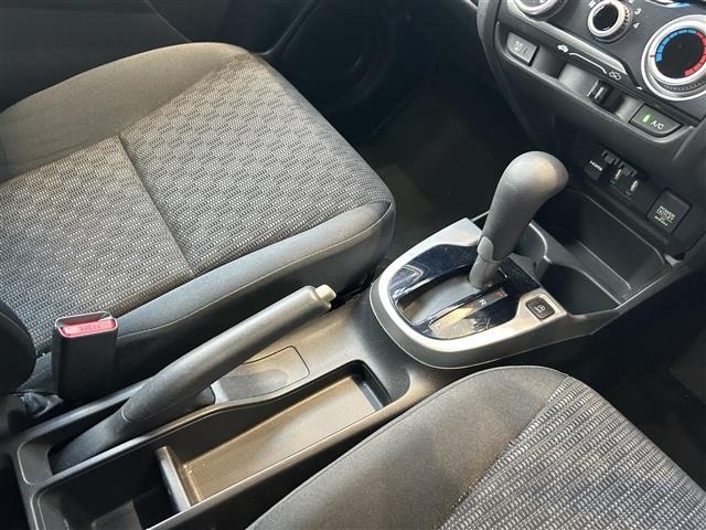 Honda FIT 2013 7645835-4