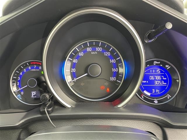 Honda FIT 2015 7645838-11