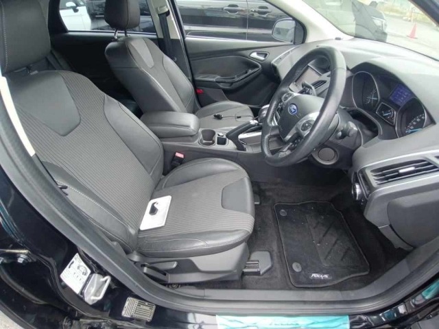 Ford FOCUS 2013 7644548-10