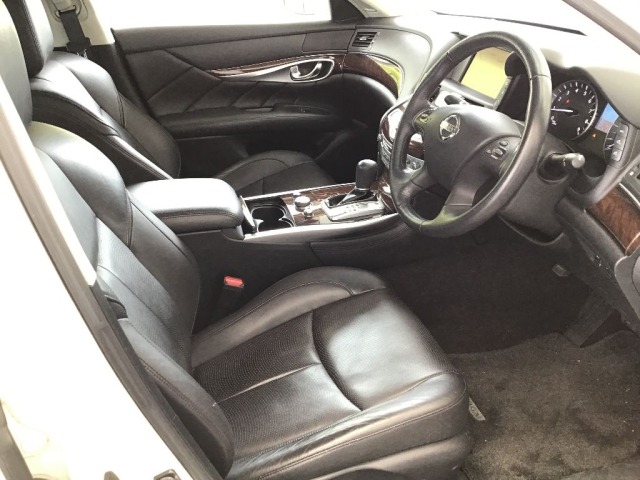 Nissan FUGA 2010 7659569-5