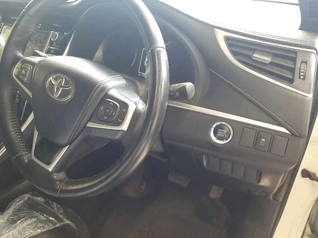 Toyota HARRIER 2014 7649244-9