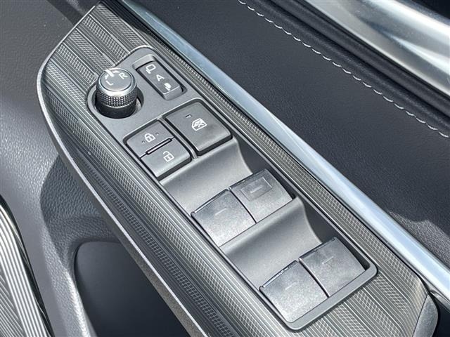 Toyota HARRIER 2023 7650769-10