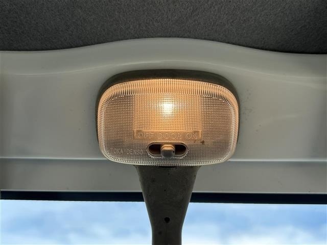 Daihatsu HIJET TRUCK 2006 7652801-9