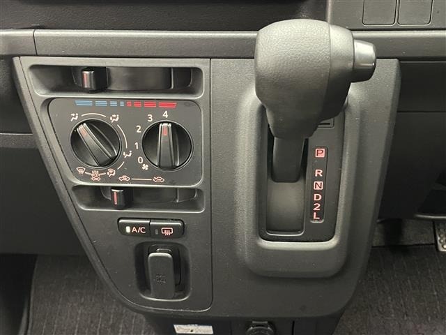 Daihatsu HIJET VAN 2019 7654218-17