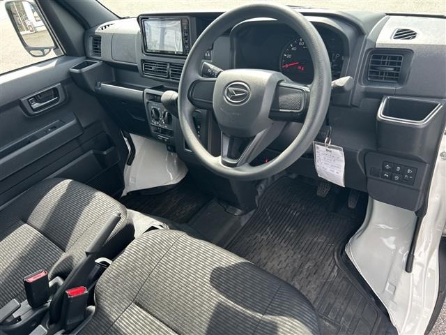 Daihatsu HIJET VAN 2023 7654231-10