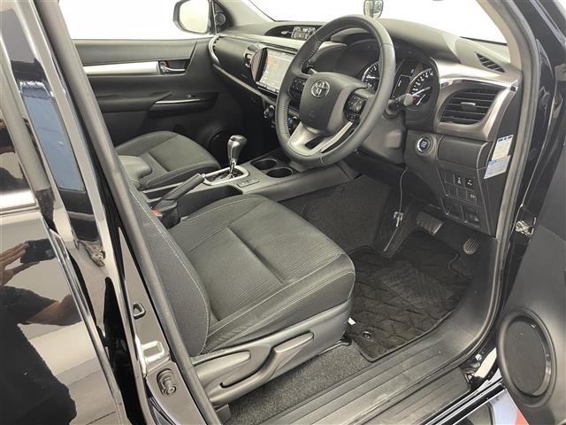 Toyota HILUX 2022 7654774-6