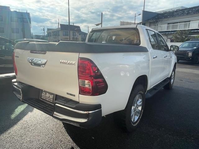 Toyota HILUX 2018 7654809-1