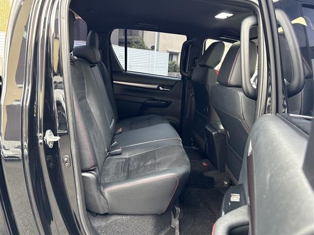 Toyota HILUX 2023 7654811-22