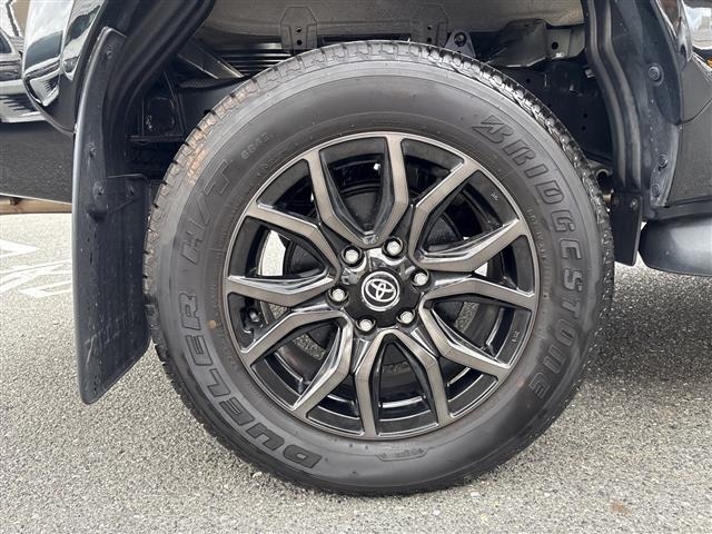 Toyota HILUX 2023 7654811-9