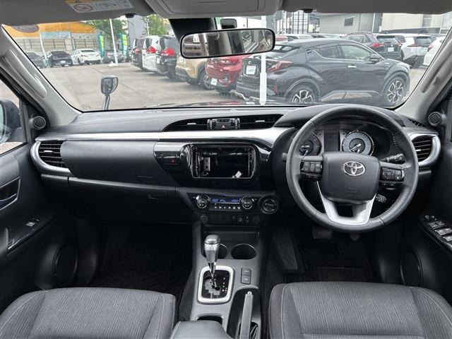 Toyota HILUX 2022 7654812-14