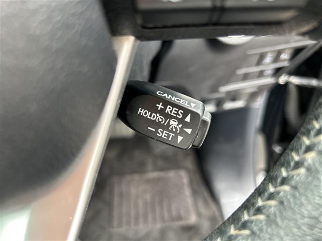 Toyota HILUX 2022 7654812-3