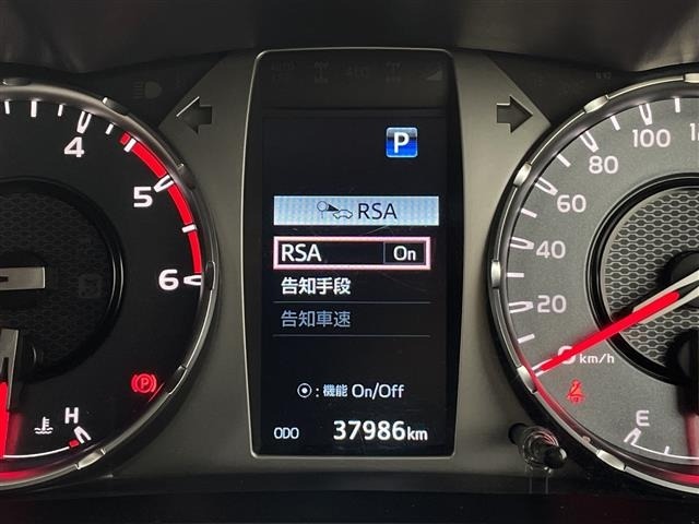 Toyota HILUX 2022 7654818-8