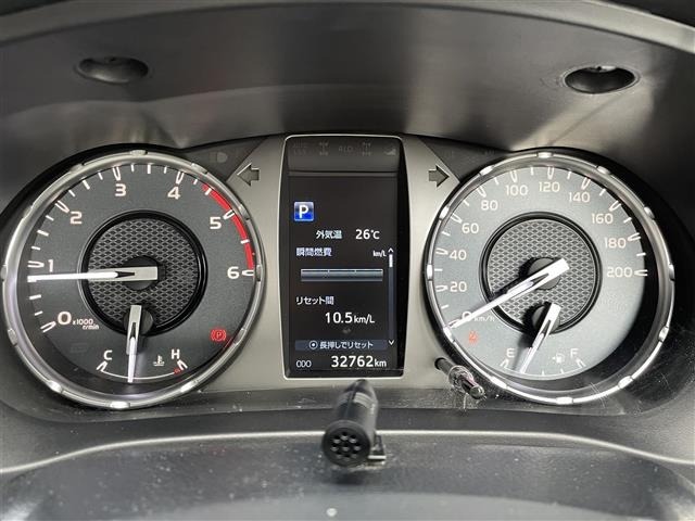 Toyota HILUX 2021 7654819-16