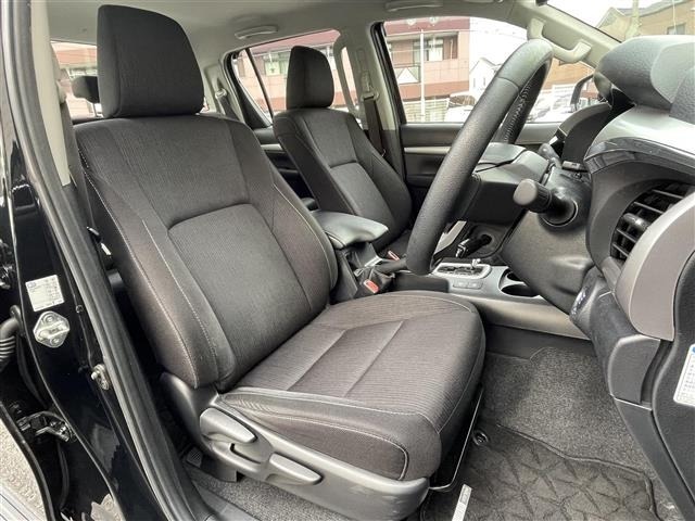 Toyota HILUX 2021 7654819-7
