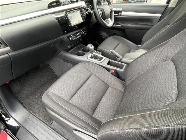 Toyota HILUX 2021 7654819-8