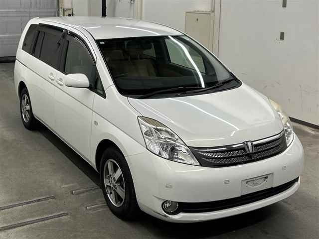 Toyota ISIS 2005 7647851-0