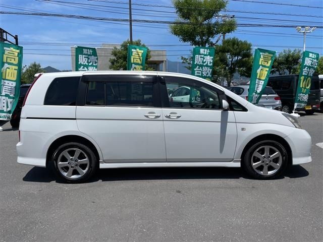 Toyota ISIS 2007 7647864-21