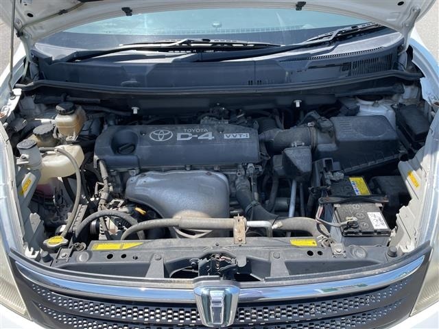Toyota ISIS 2007 7647864-3