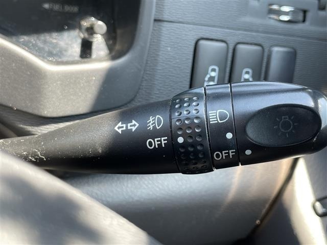 Toyota ISIS 2007 7647864-6