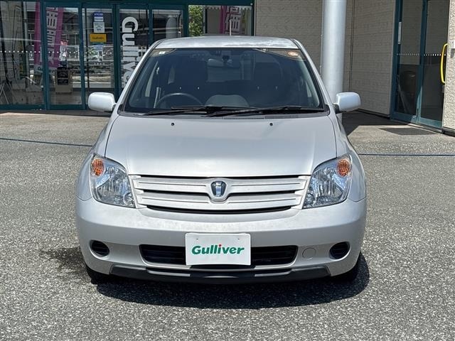Toyota IST 2003 7658474-16
