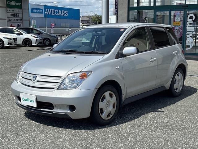 Toyota IST 2003 7658474-17