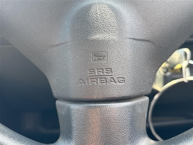 Toyota IST 2003 7658474-2