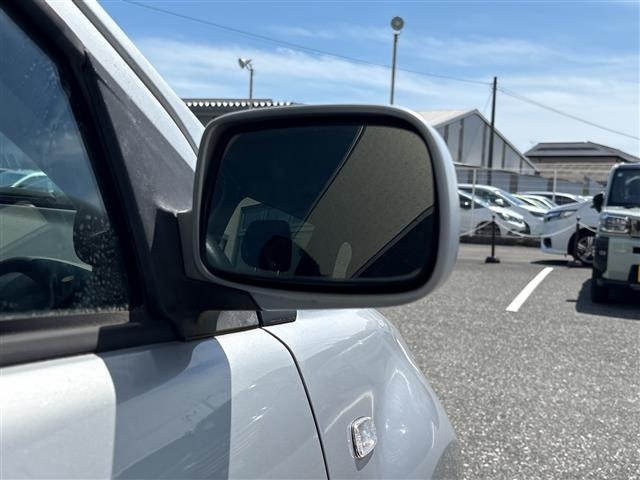 Toyota IST 2003 7658474-9